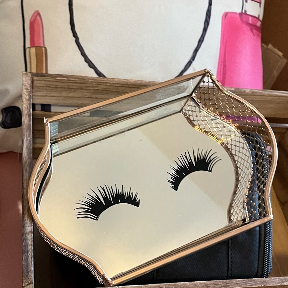 Jewelry holder